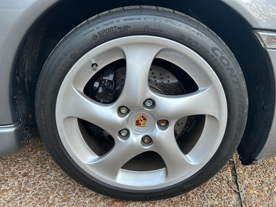 2003 Porsche 996 Carrera - Image 26 of 31