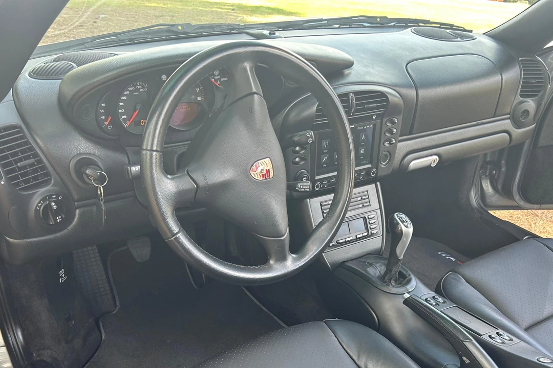 2003 Porsche 996 Carrera - Image 29 of 31