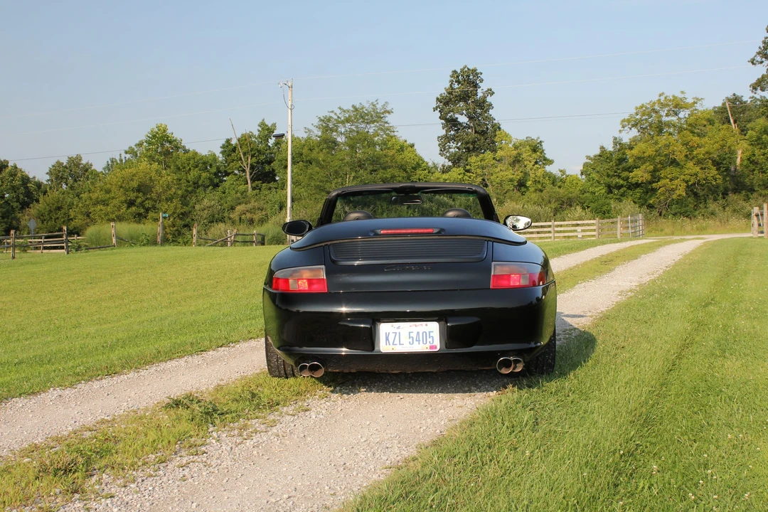 2003 Porsche 996 Carrera - Image 24 of 31