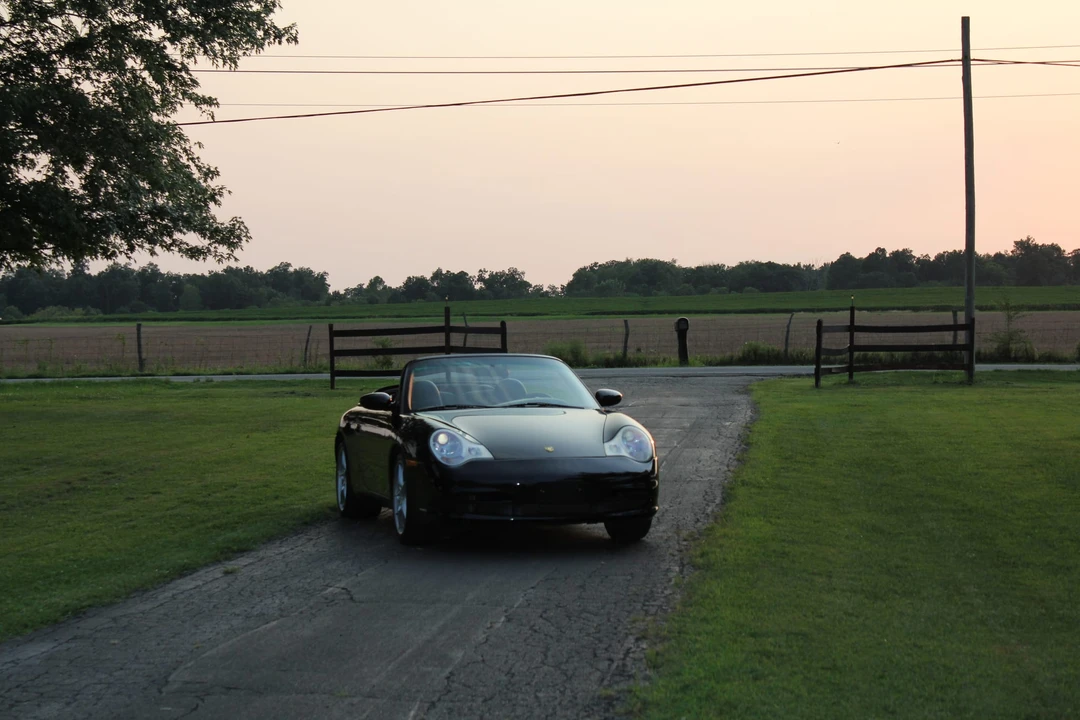 2003 Porsche 996 Carrera - Image 16 of 31