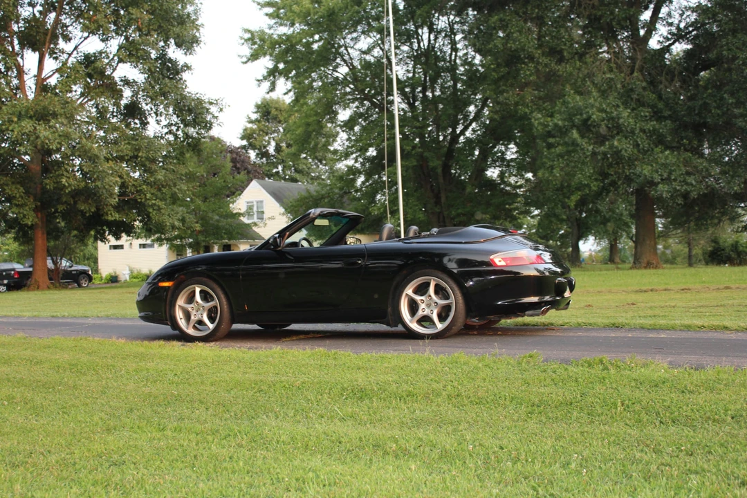 2003 Porsche 996 Carrera - Image 29 of 31