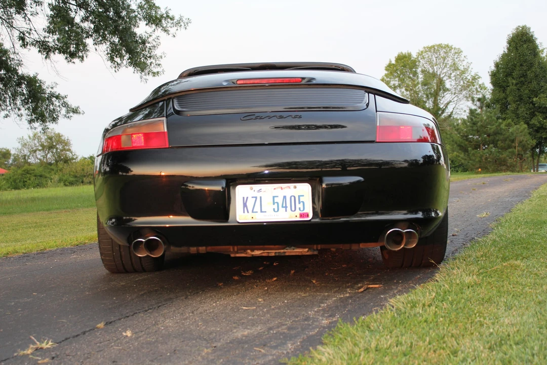2003 Porsche 996 Carrera - Image 26 of 31