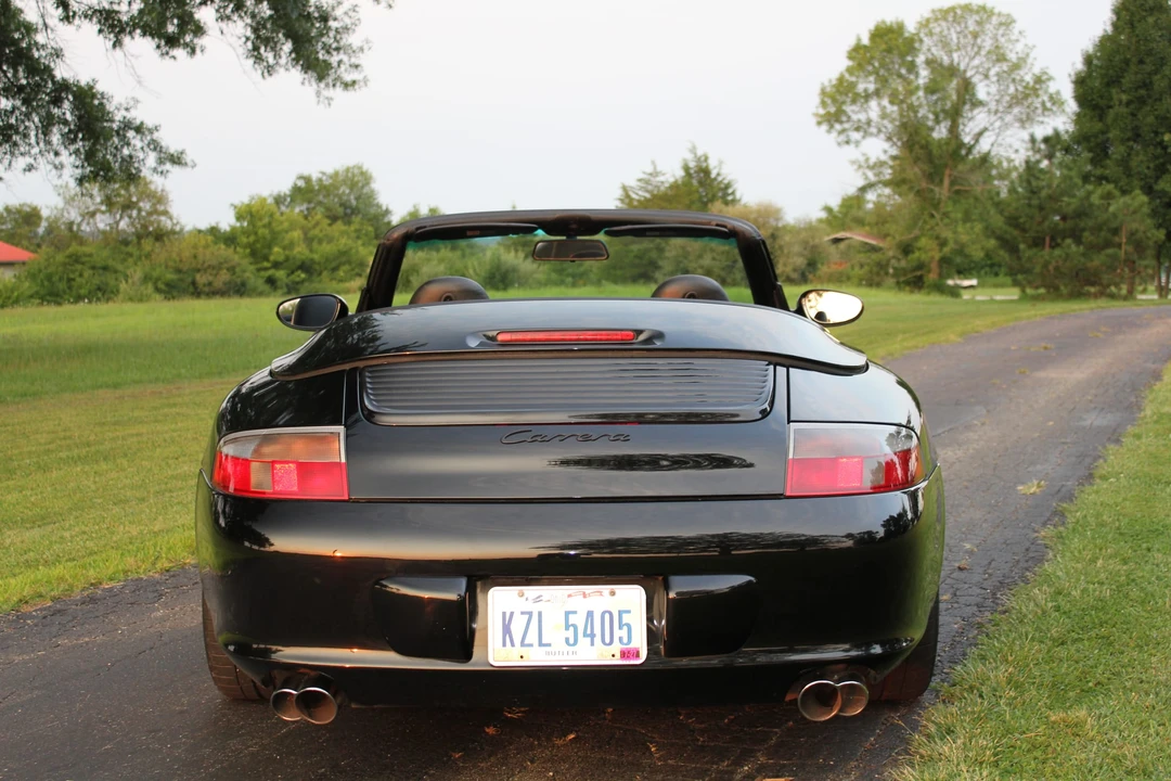 2003 Porsche 996 Carrera - Image 25 of 31
