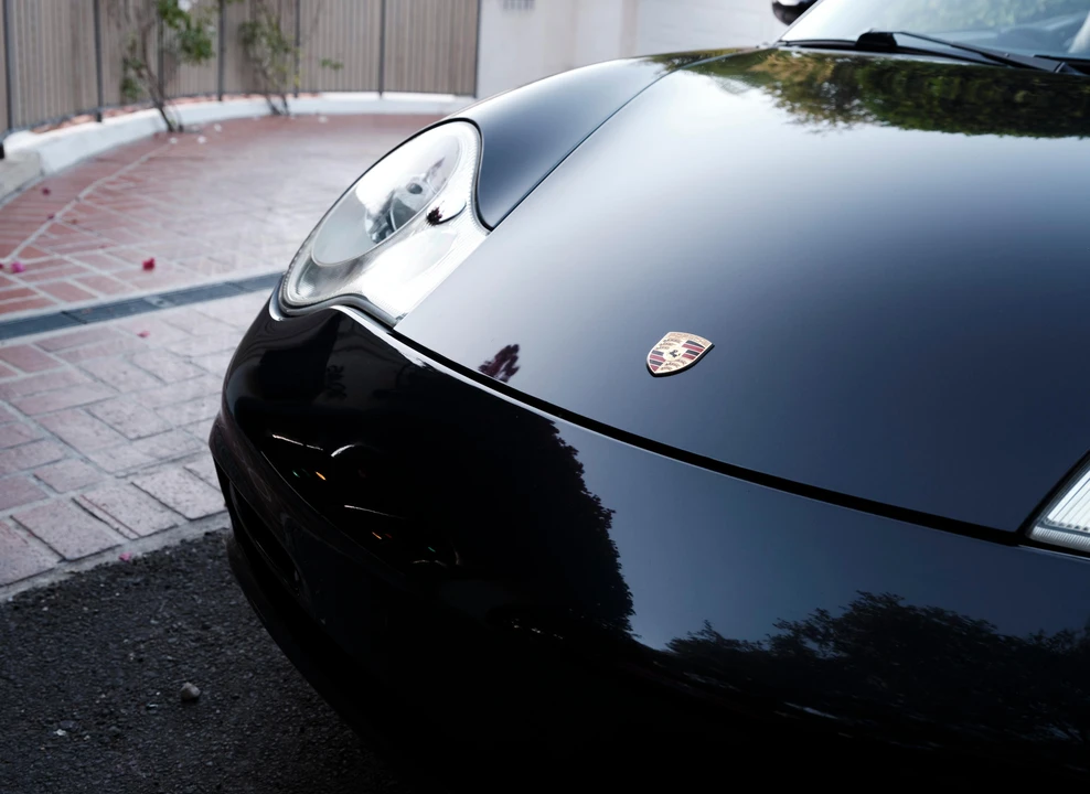 2003 Porsche 996 Carrera - Image 26 of 31