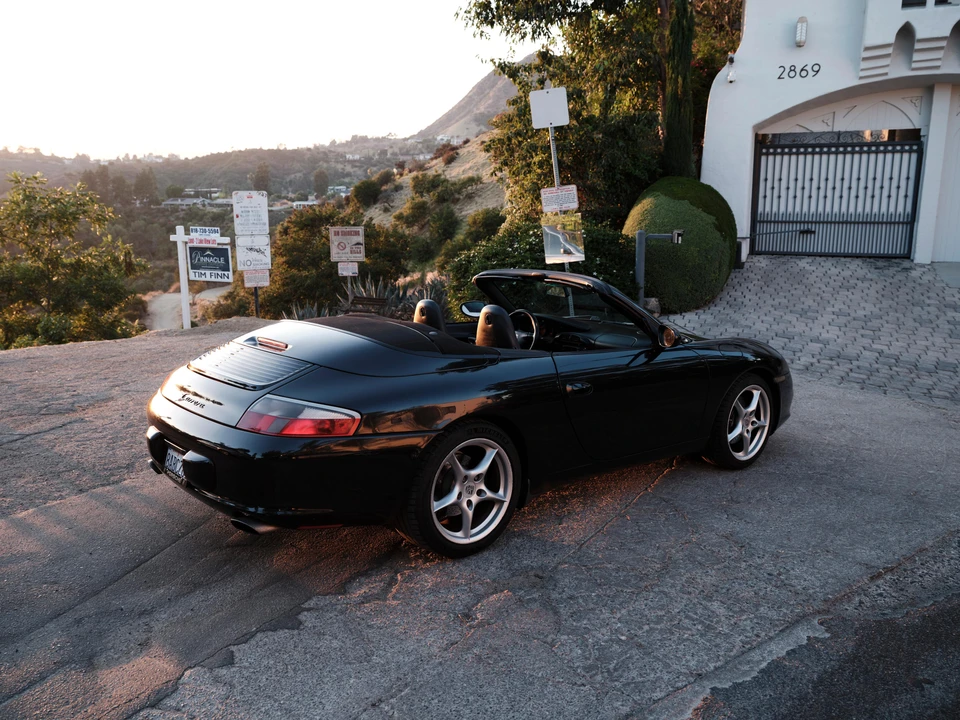 2003 Porsche 996 Carrera - Image 13 of 31