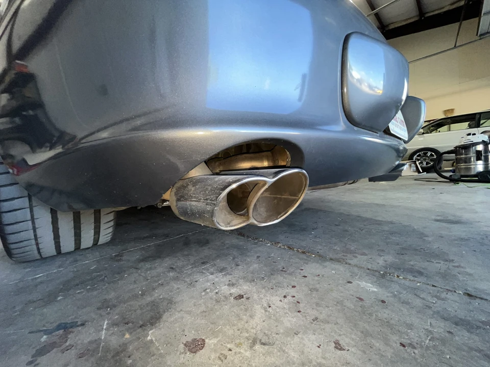 2003 Porsche 996 Carrera - Image 26 of 31
