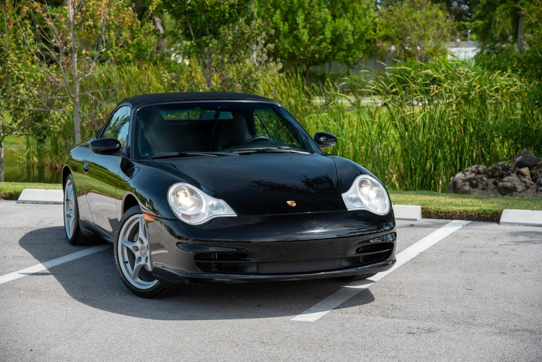 2003 Porsche 996 Carrera - Image 8 of 31