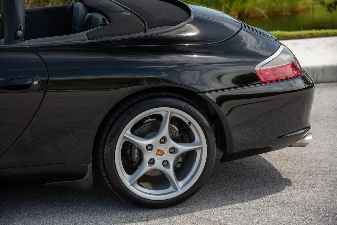 2003 Porsche 996 Carrera - Image 29 of 31