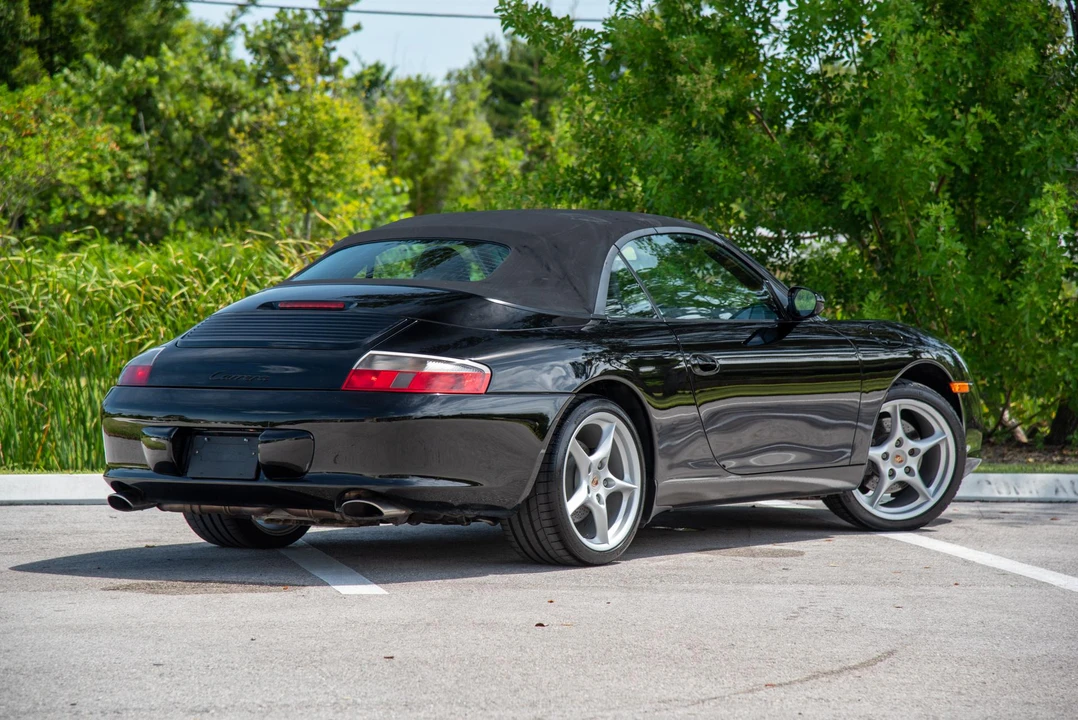 2003 Porsche 996 Carrera - Image 21 of 31