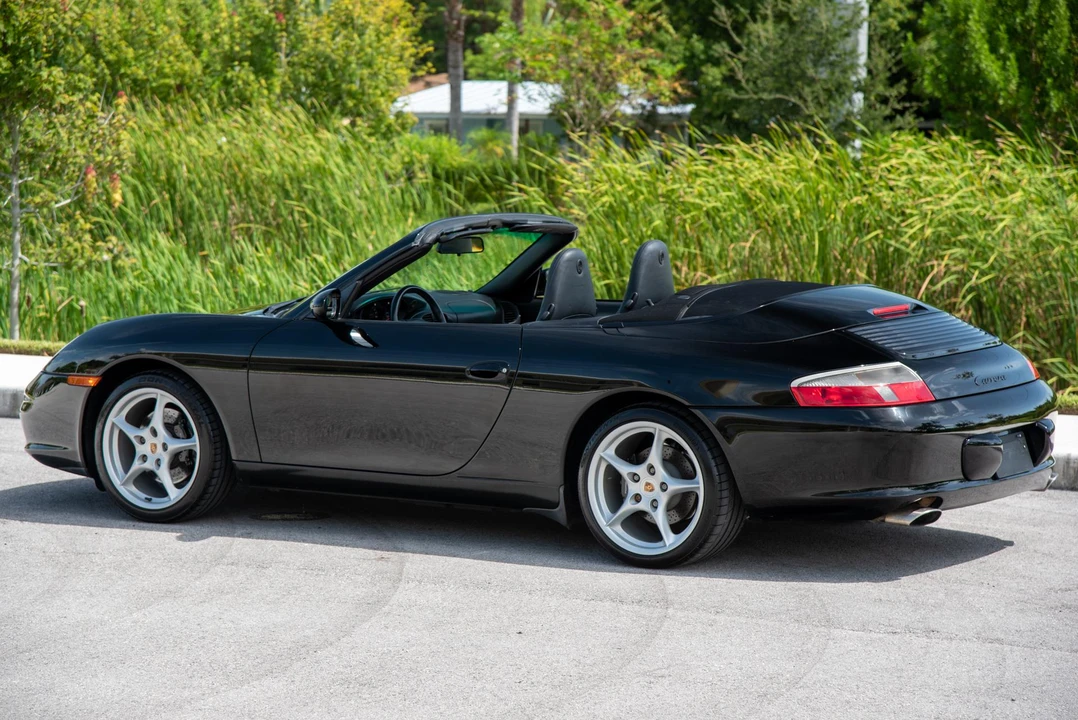 2003 Porsche 996 Carrera - Image 13 of 31