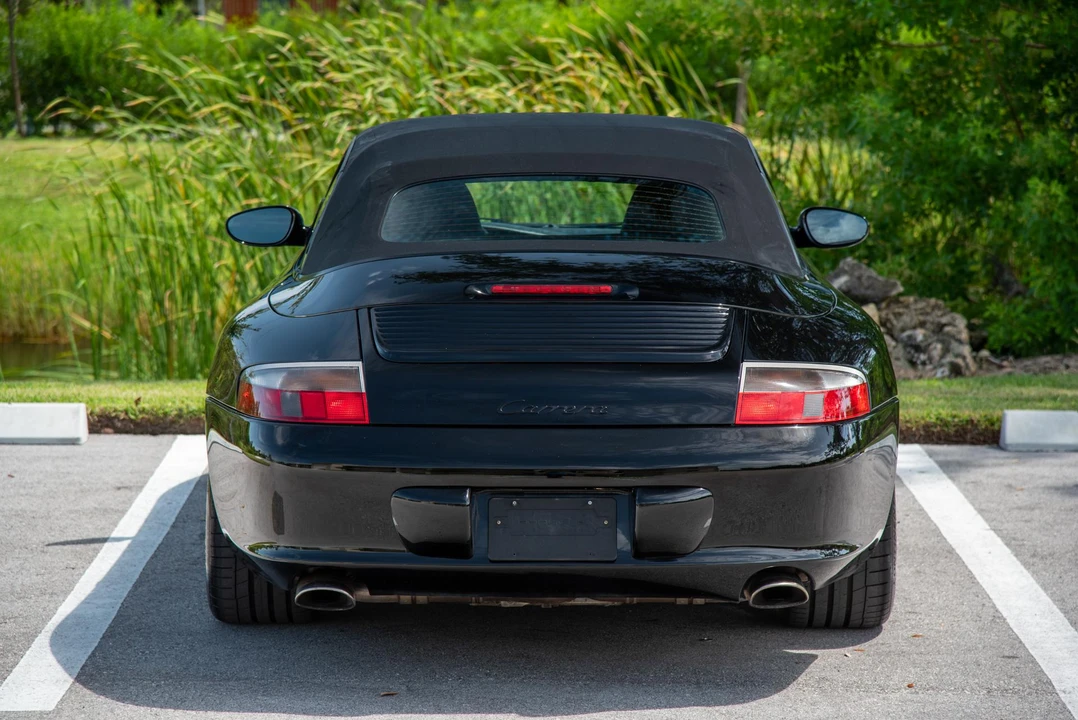 2003 Porsche 996 Carrera - Image 5 of 31