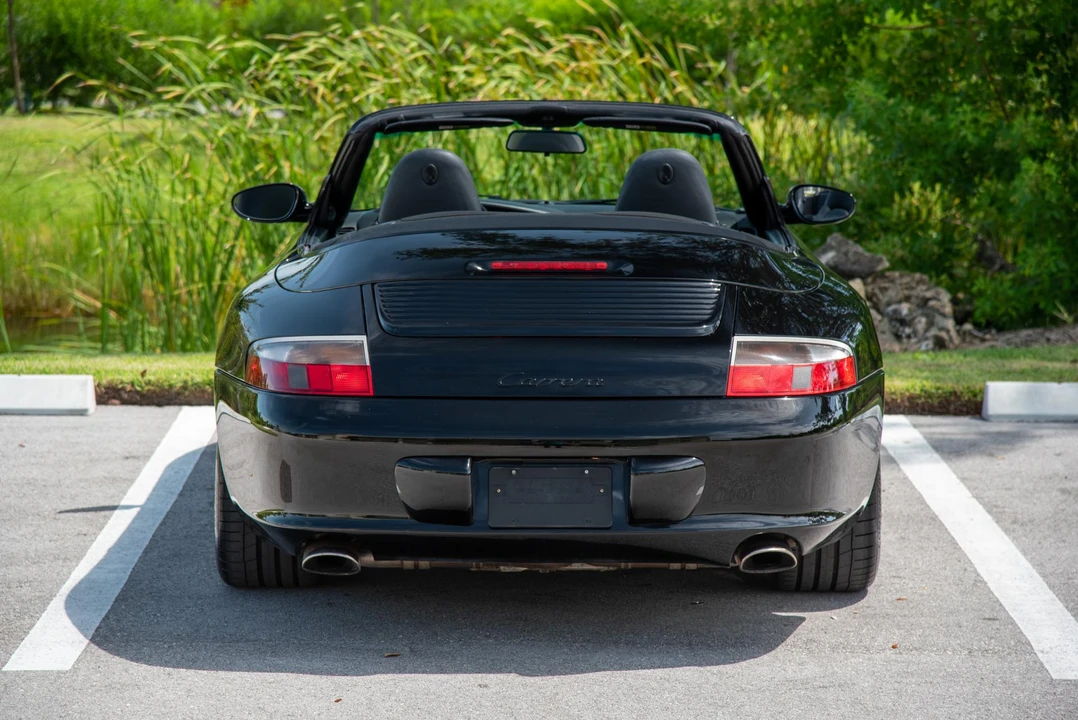 2003 Porsche 996 Carrera - Image 18 of 31