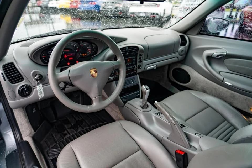 2003 Porsche 996 Carrera - Image 18 of 20