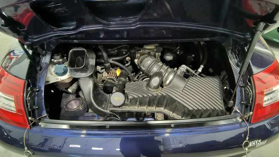 2003 Porsche 996 Carrera - Image 11 of 20