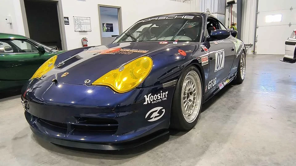 2003 Porsche 996 Carrera - Image 2 of 20