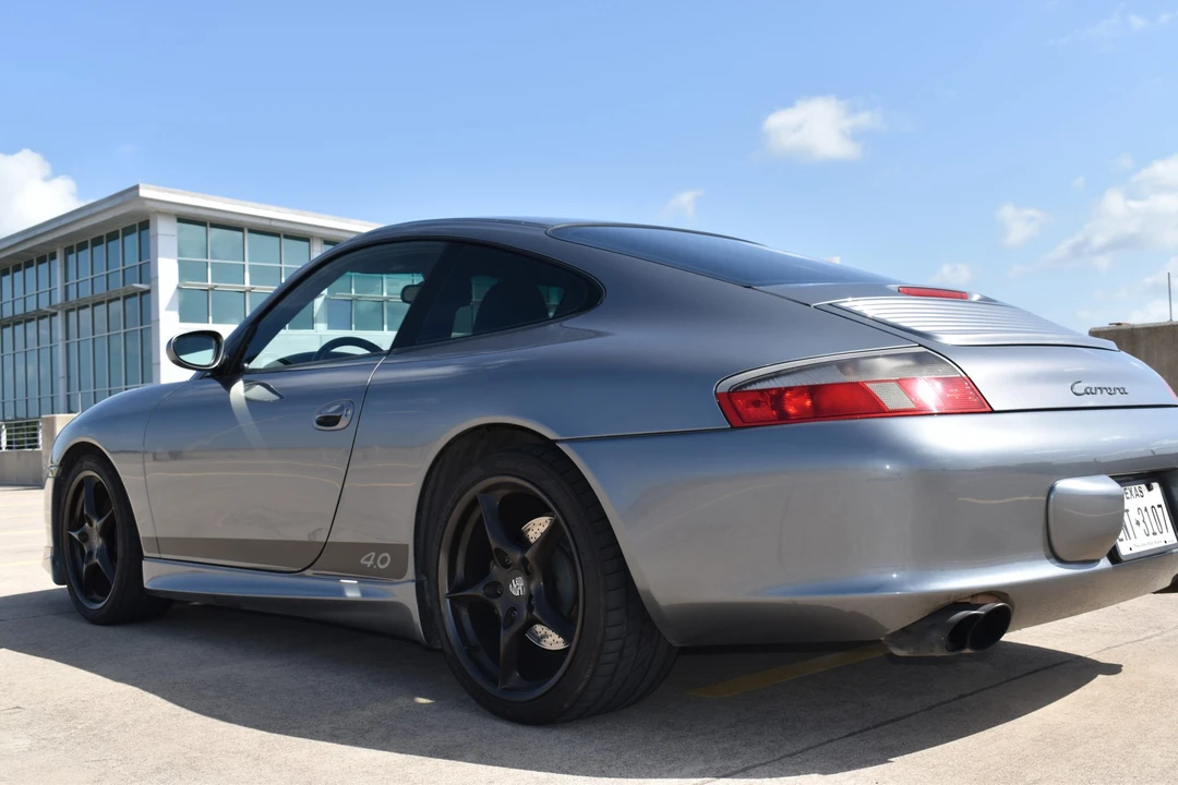 2003 Porsche 996 Carrera - Image 9 of 31