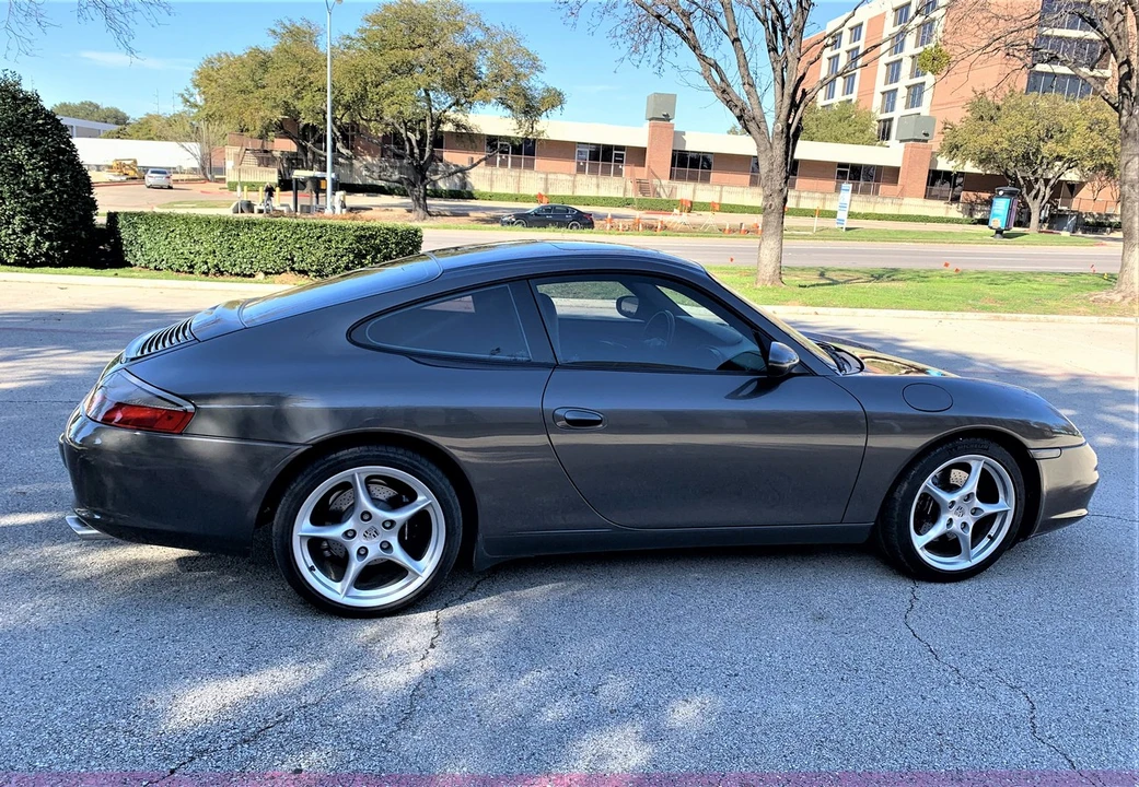 2003 Porsche 996 Carrera - Image 10 of 31