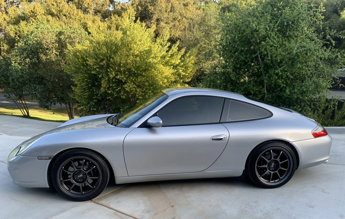 2003 Porsche 996 Carrera - Image 28 of 31
