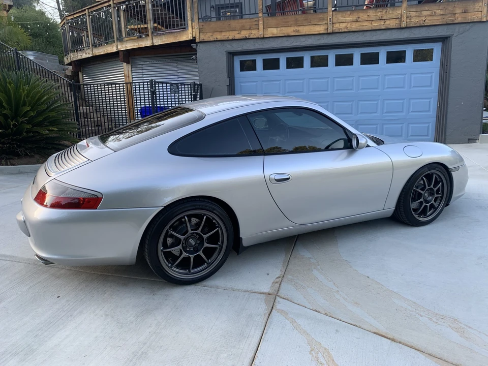 2003 Porsche 996 Carrera - Image 18 of 31