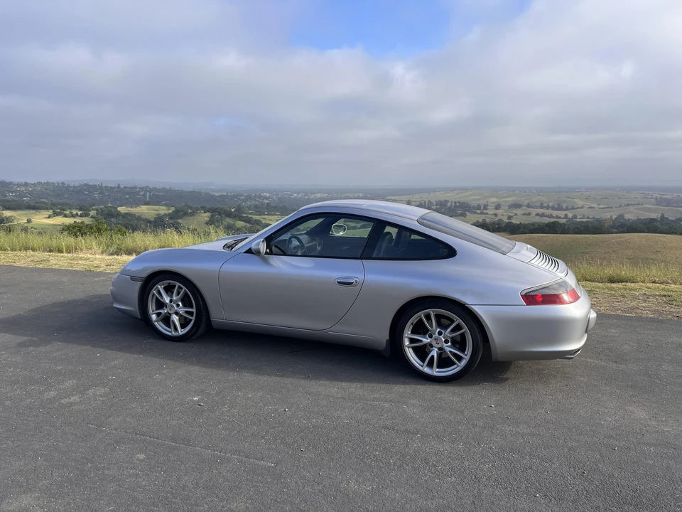 2003 Porsche 996 Carrera - Image 25 of 31