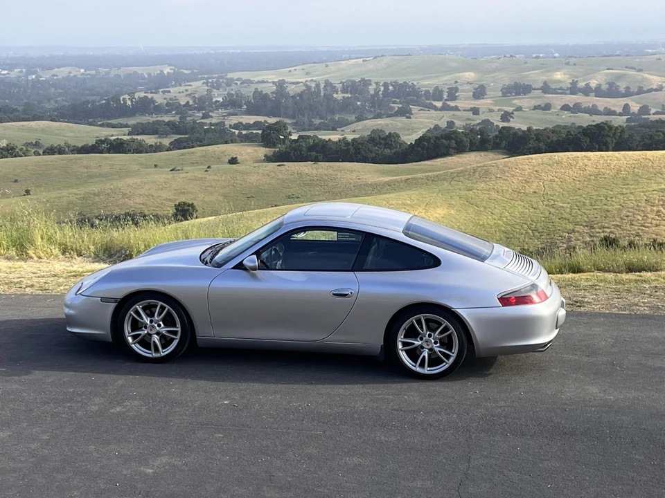 2003 Porsche 996 Carrera - Image 24 of 31