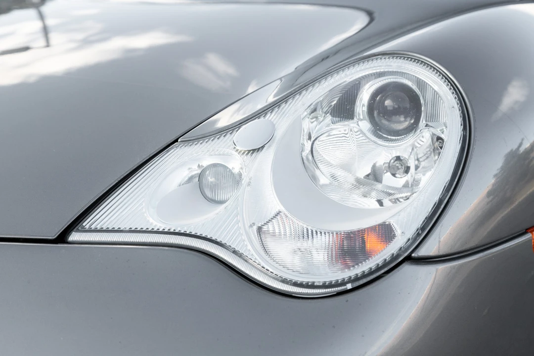 2003 Porsche 996 Carrera - Image 16 of 31