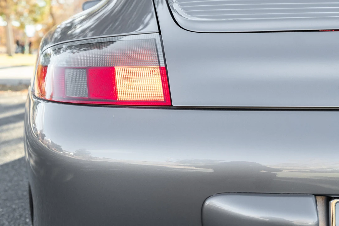 2003 Porsche 996 Carrera - Image 18 of 31