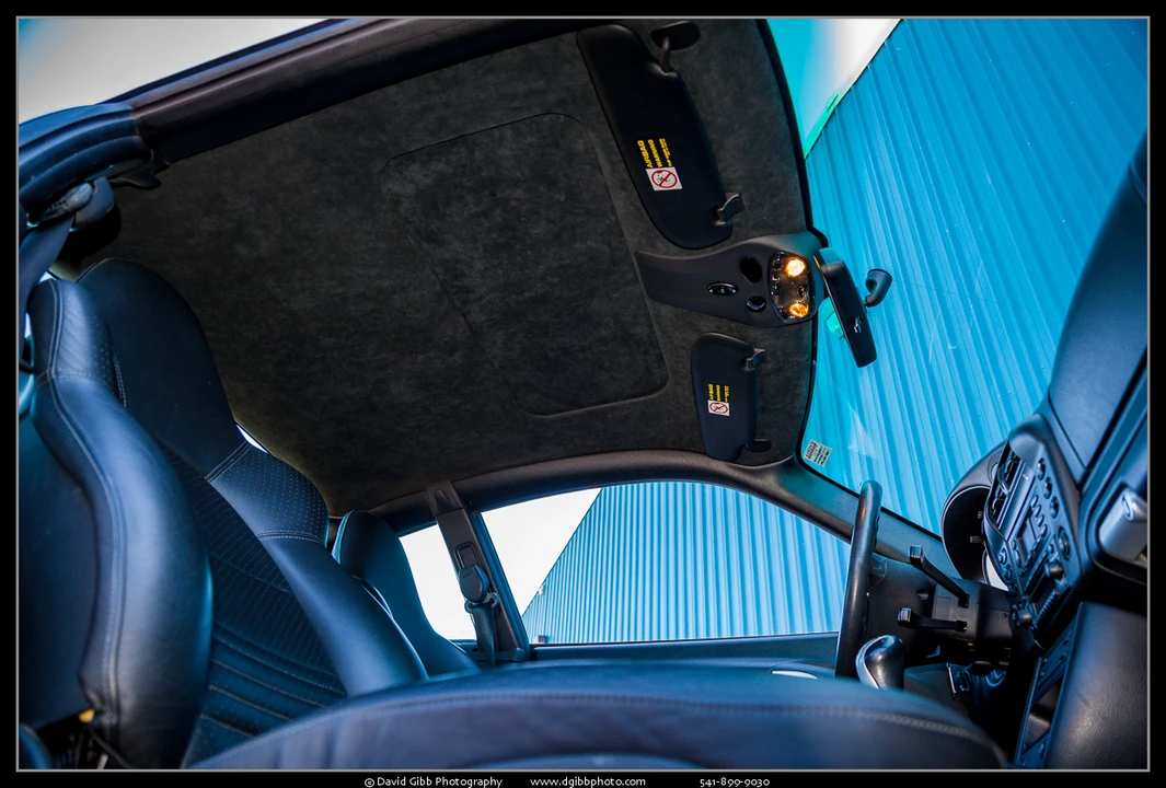 2003 Porsche 996 Carrera - Image 27 of 31