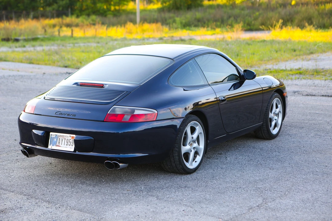 2003 Porsche 996 Carrera - Image 12 of 31