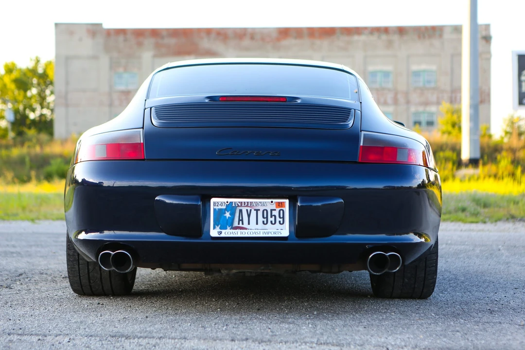 2003 Porsche 996 Carrera - Image 13 of 31