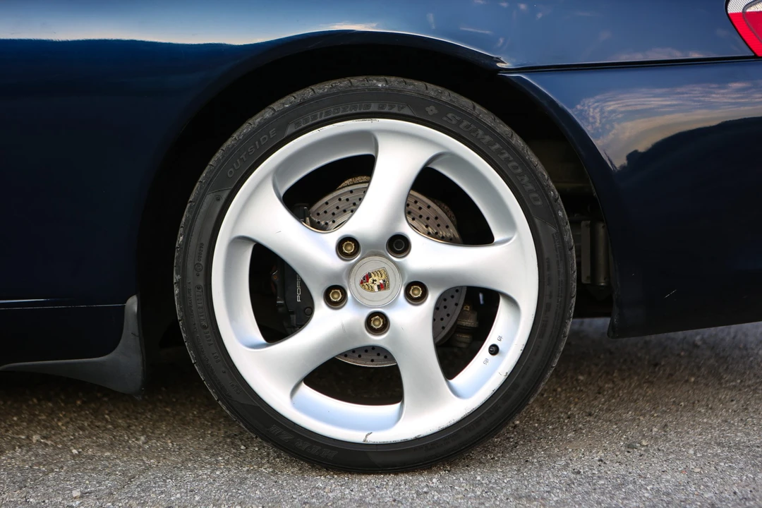 2003 Porsche 996 Carrera - Image 25 of 31