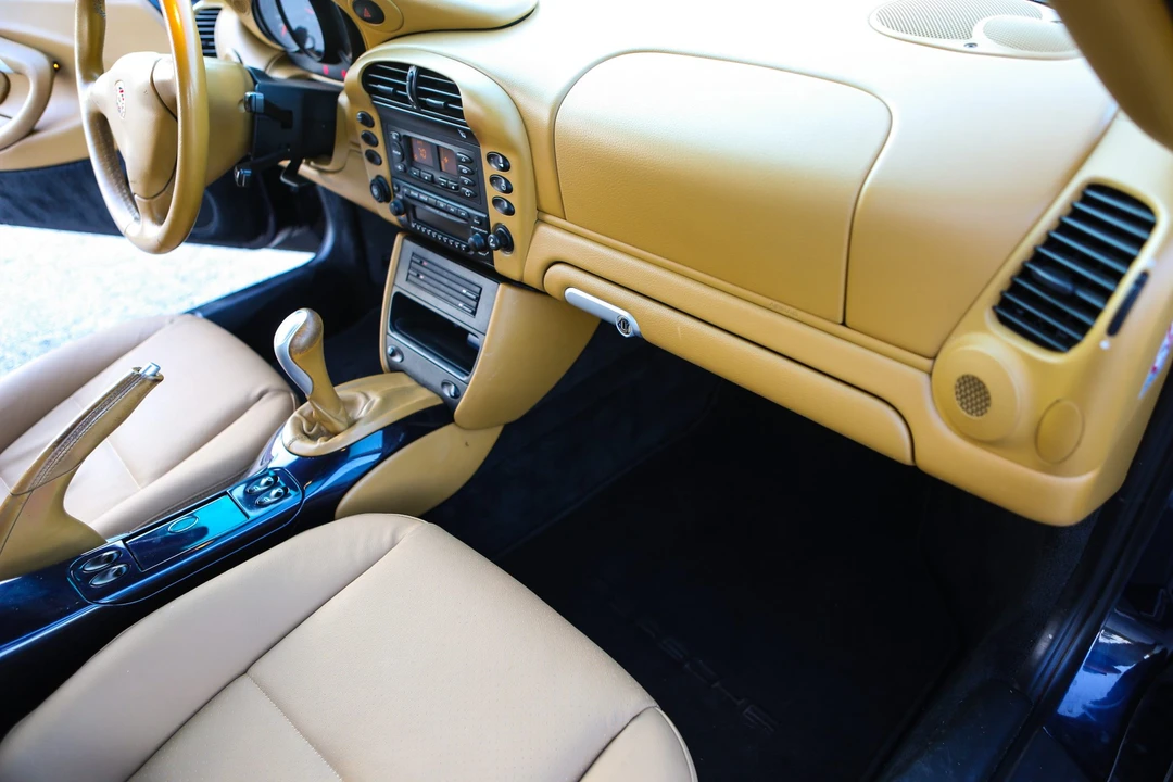 2003 Porsche 996 Carrera - Image 30 of 31