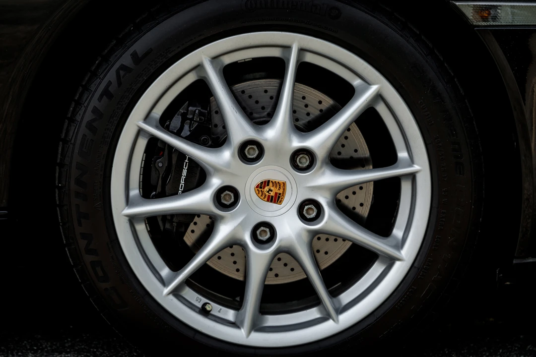 2003 Porsche 996 Carrera - Image 19 of 31