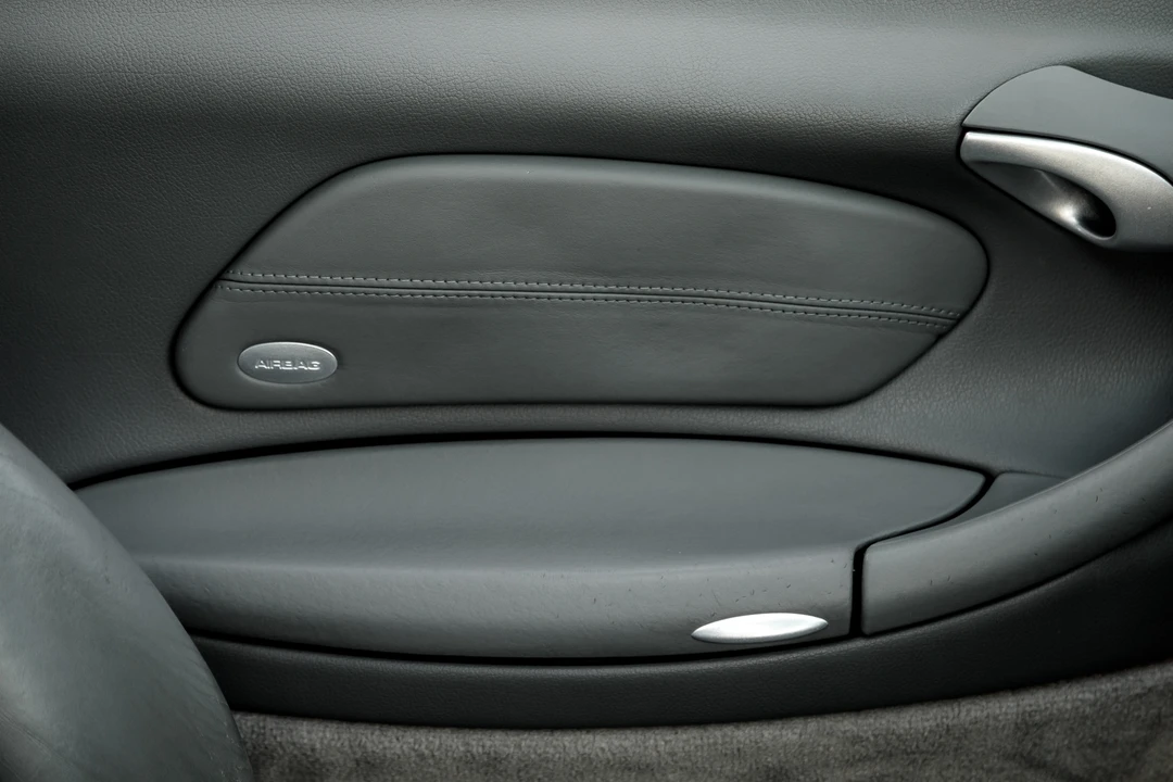 2003 Porsche 996 Carrera - Image 25 of 31