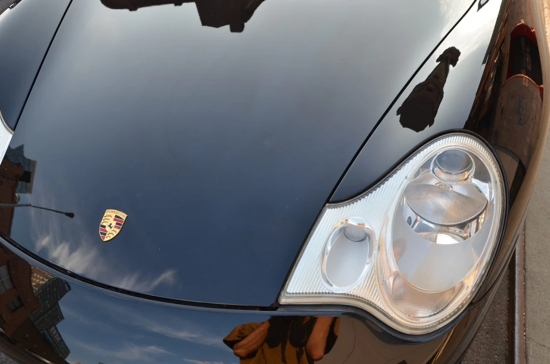 2003 Porsche 996 Carrera - Image 27 of 31
