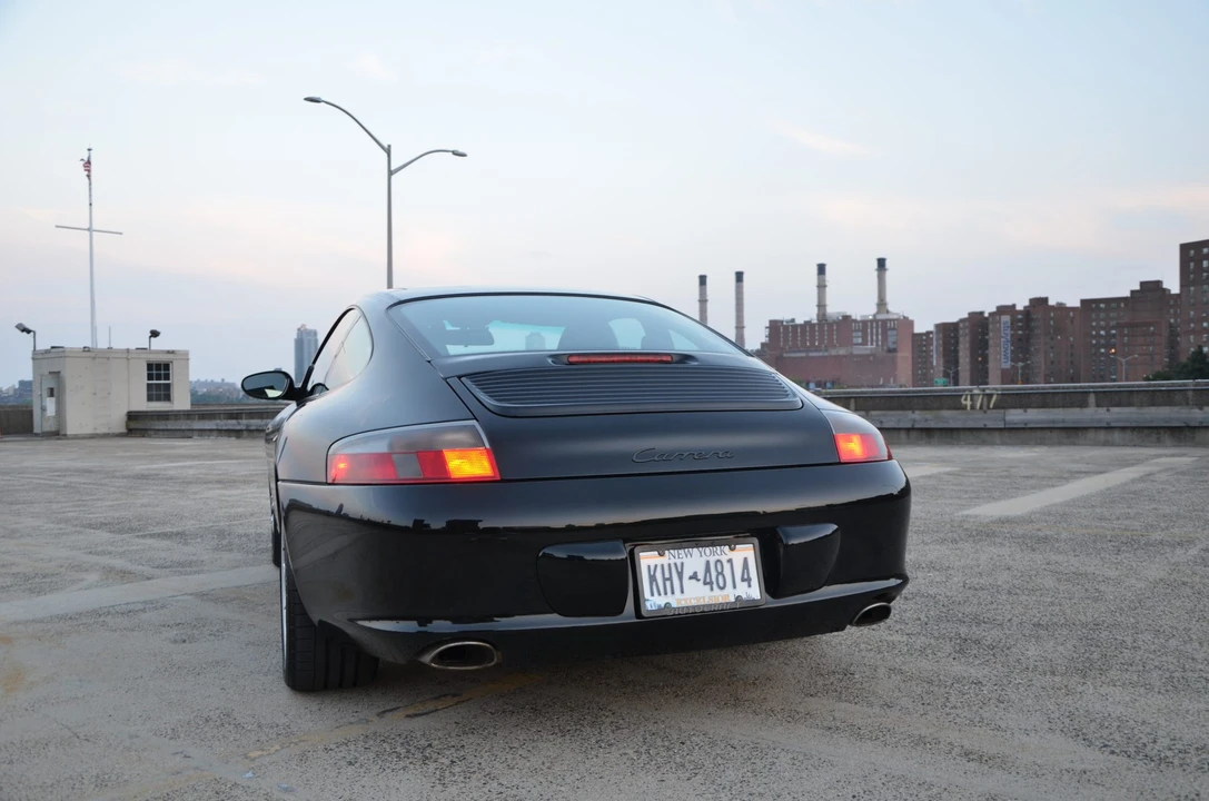 2003 Porsche 996 Carrera - Image 7 of 31