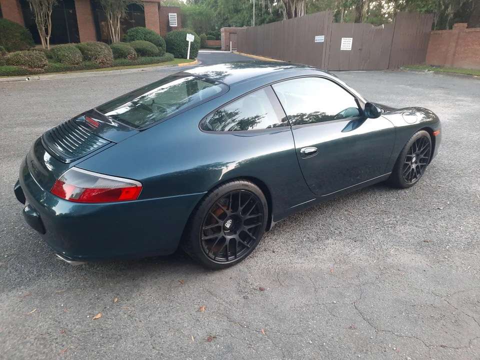2003 Porsche 996 Carrera - Image 25 of 31