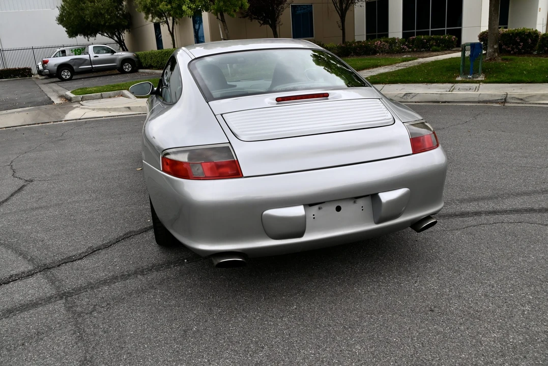 2003 Porsche 996 Carrera - Image 10 of 31