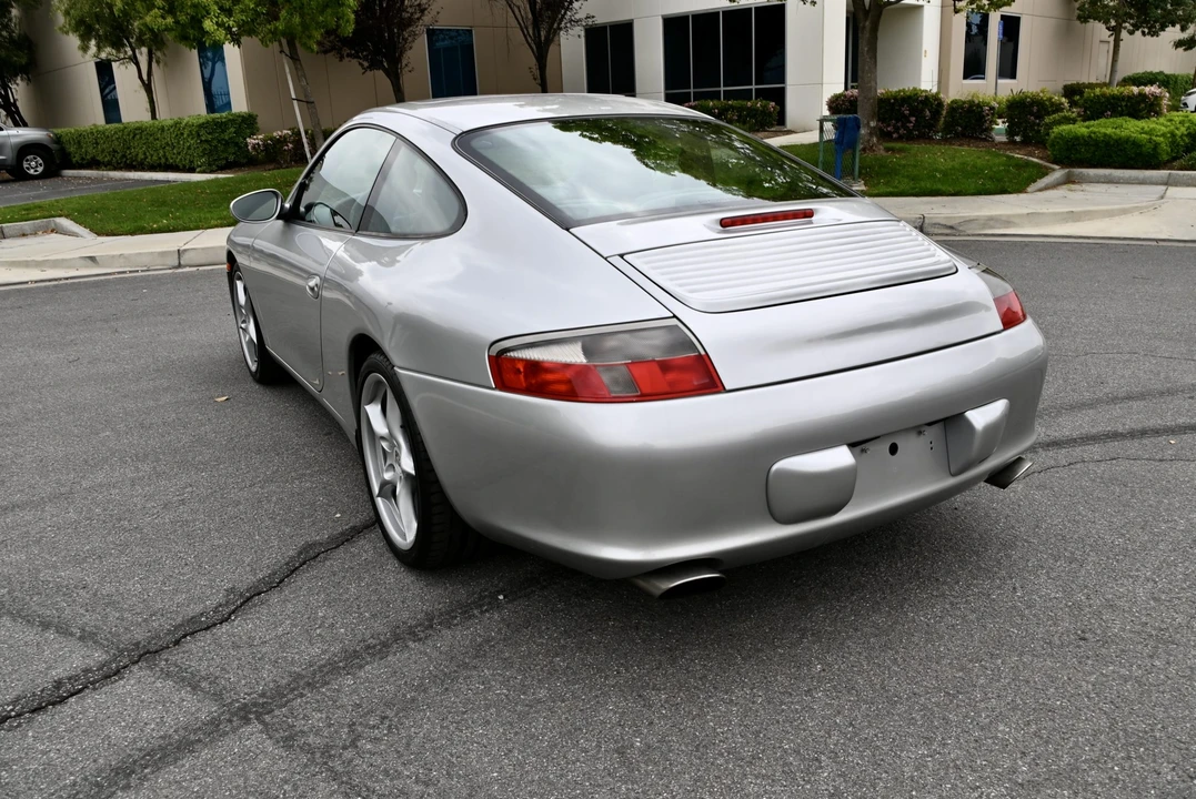 2003 Porsche 996 Carrera - Image 9 of 31
