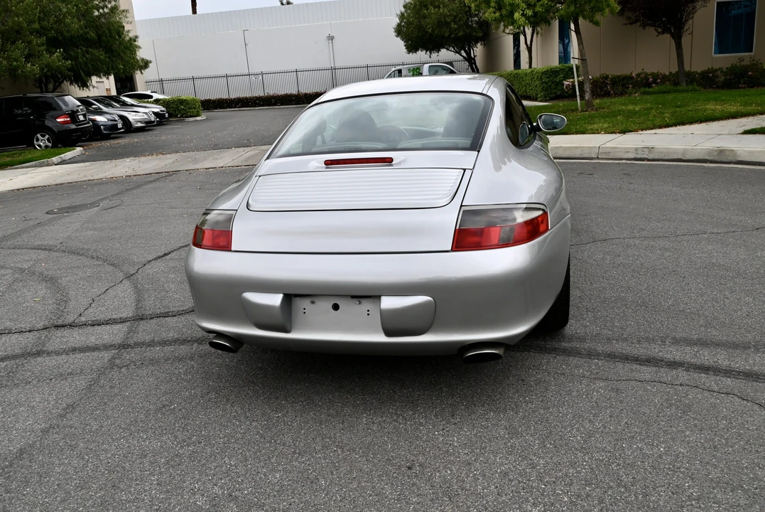 2003 Porsche 996 Carrera - Image 12 of 31