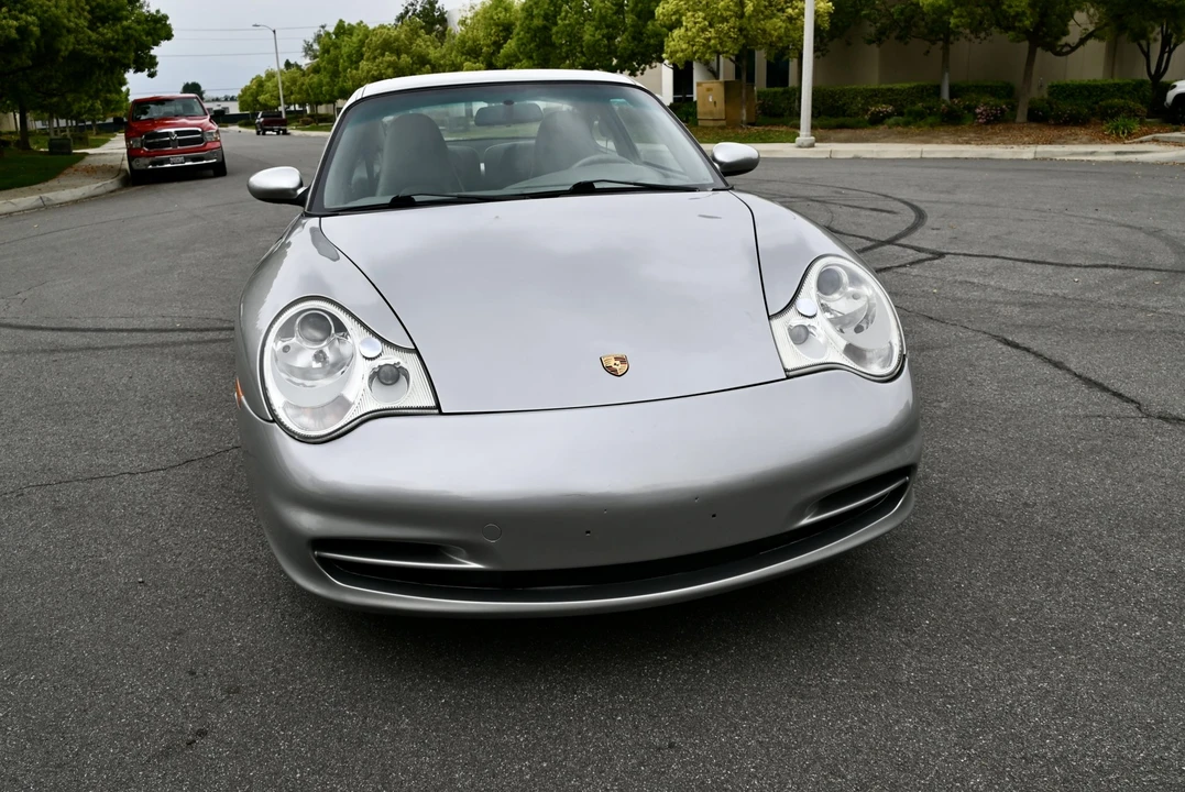 2003 Porsche 996 Carrera - Image 26 of 31