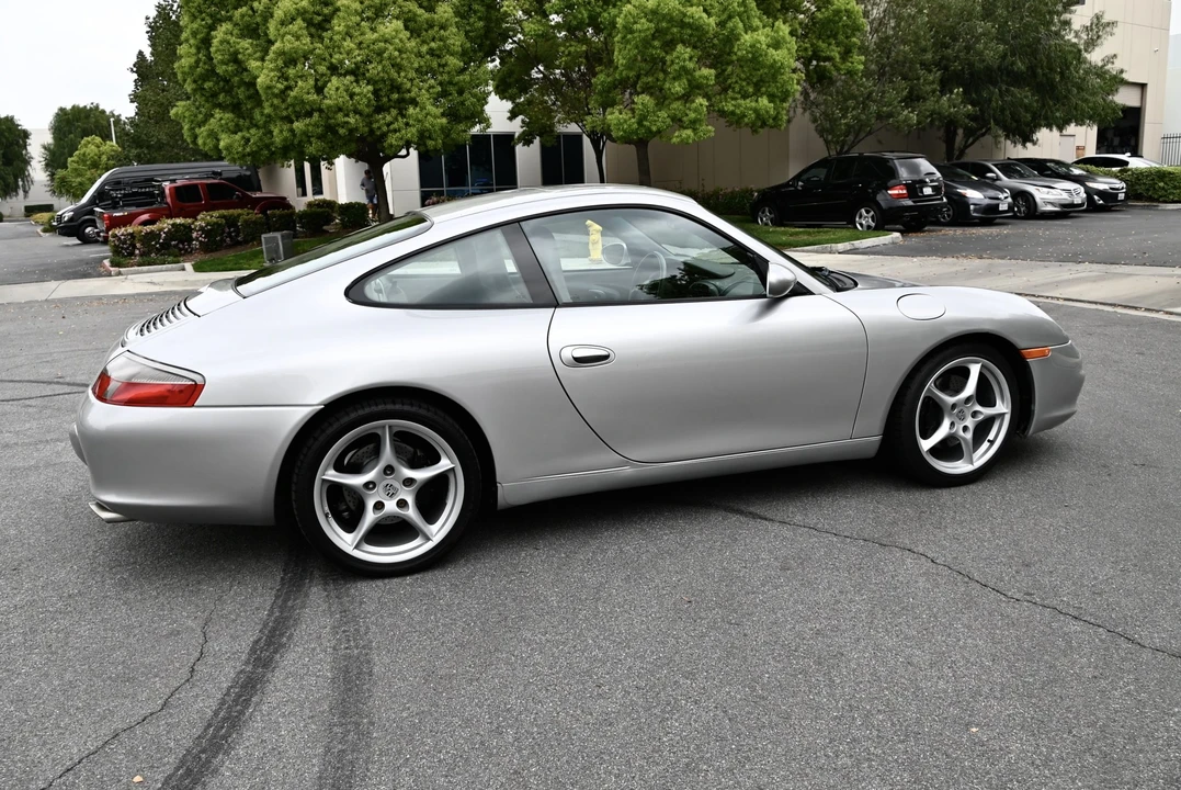 2003 Porsche 996 Carrera - Image 18 of 31