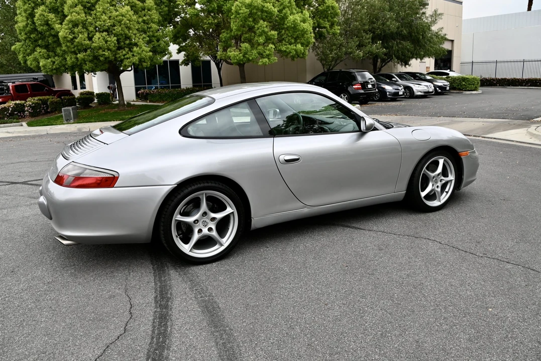 2003 Porsche 996 Carrera - Image 17 of 31