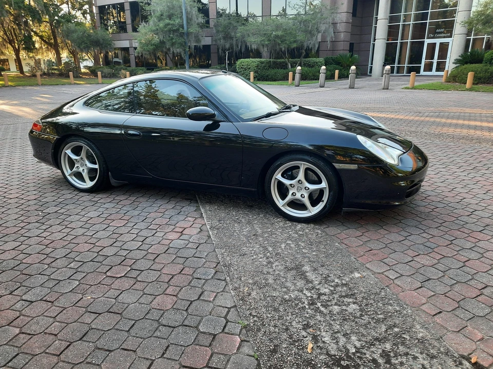 2003 Porsche 996 Carrera - Image 11 of 31