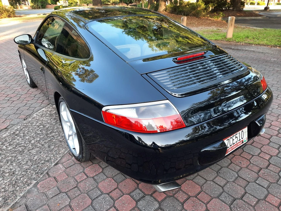 2003 Porsche 996 Carrera - Image 27 of 31