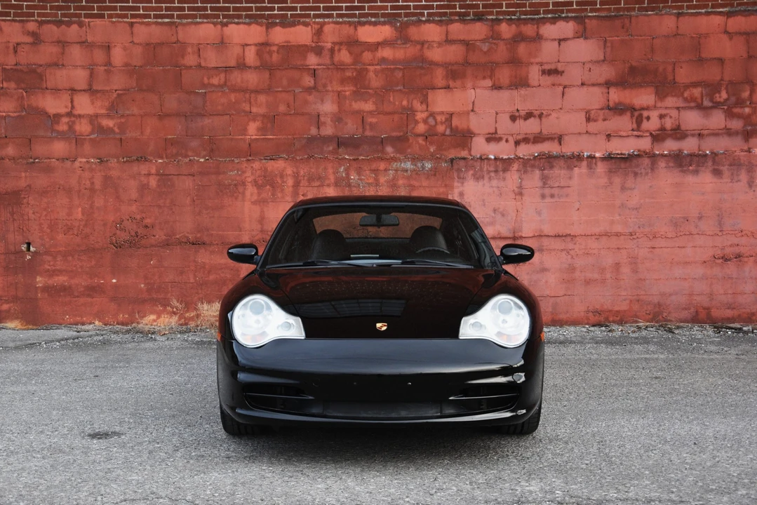 2003 Porsche 996 Carrera - Image 2 of 31