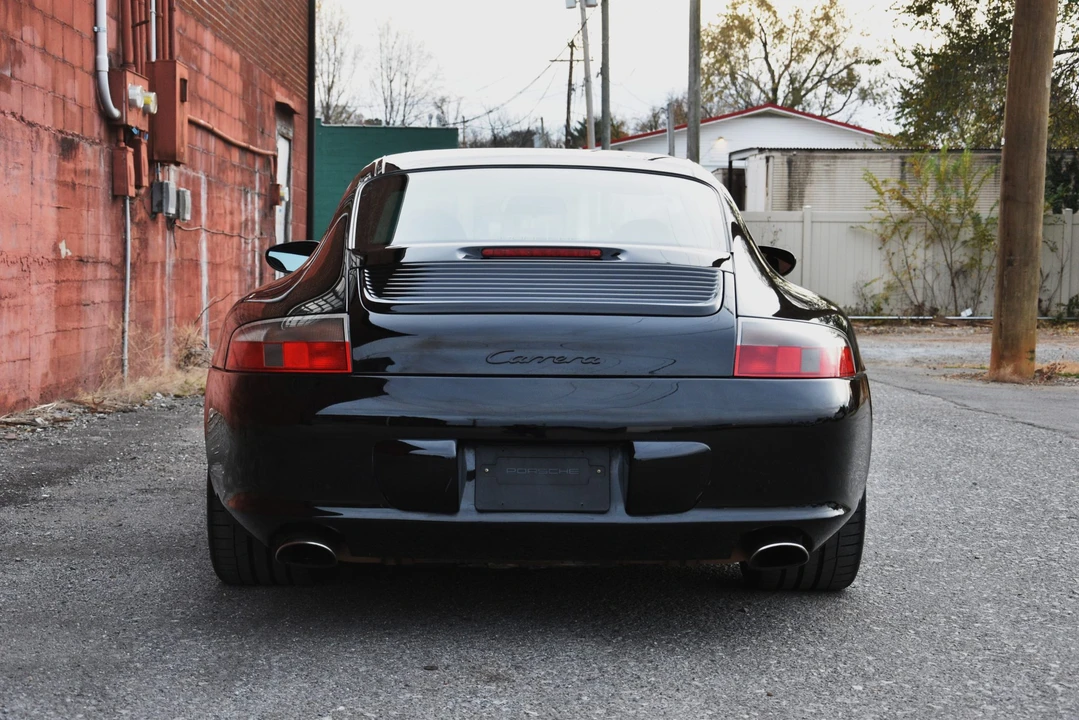 2003 Porsche 996 Carrera - Image 21 of 31