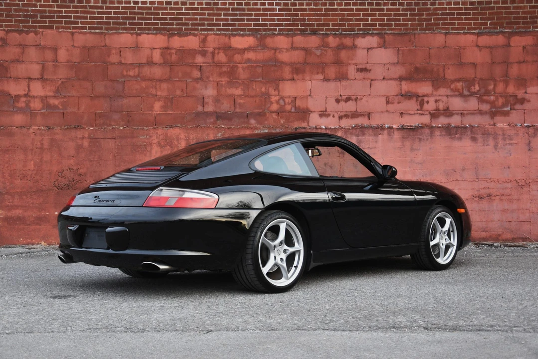 2003 Porsche 996 Carrera - Image 23 of 31