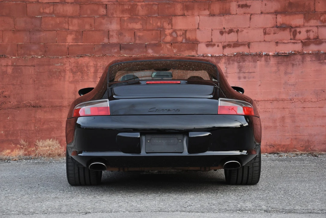 2003 Porsche 996 Carrera - Image 18 of 31