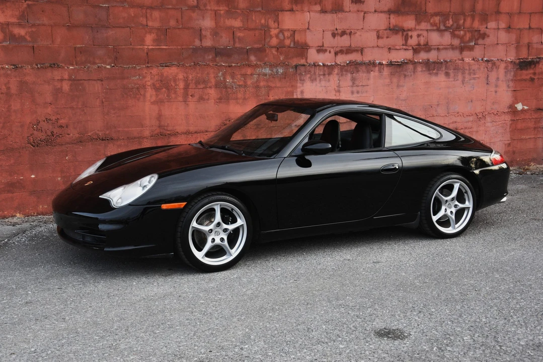 2003 Porsche 996 Carrera - Image 12 of 31